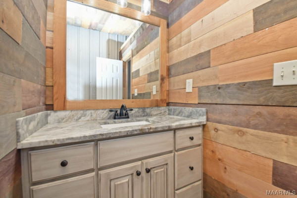 1565 Rolling Hills Drive