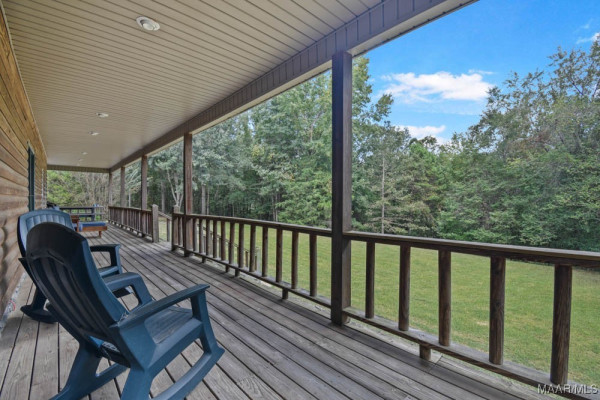 1565 Rolling Hills Drive