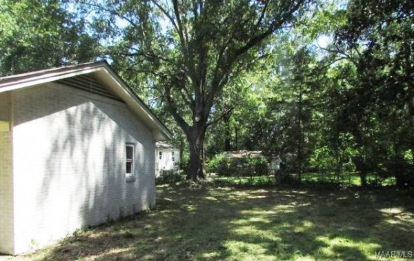 3504 Cloverdale Road