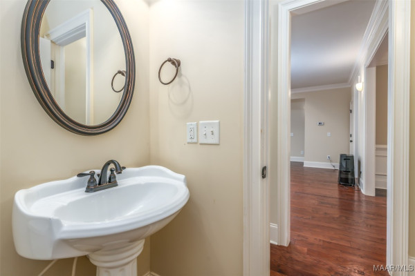 245 New Providence Way