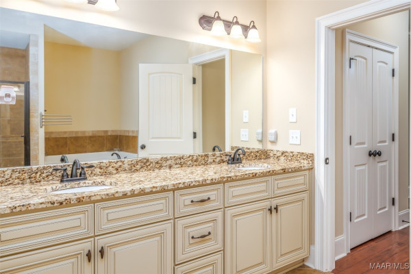 245 New Providence Way