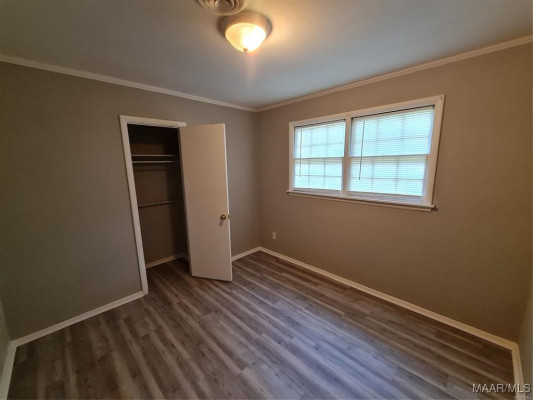 1128 Karen Road