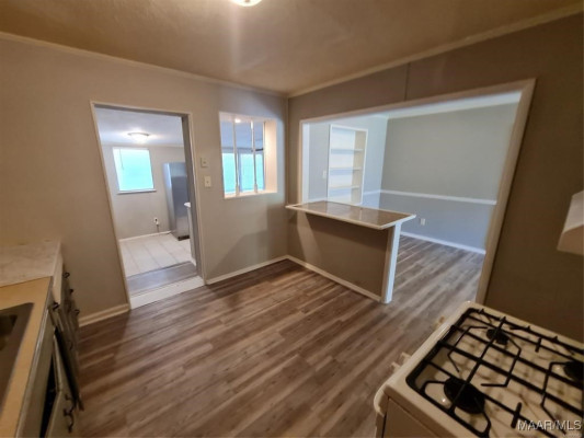 1128 Karen Road