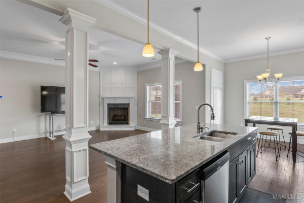 8513 Melbourne Circle