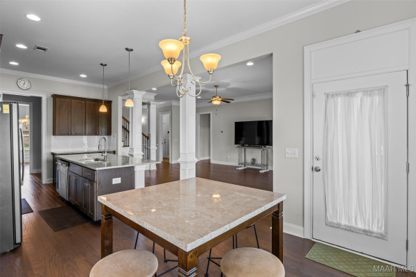 8513 Melbourne Circle