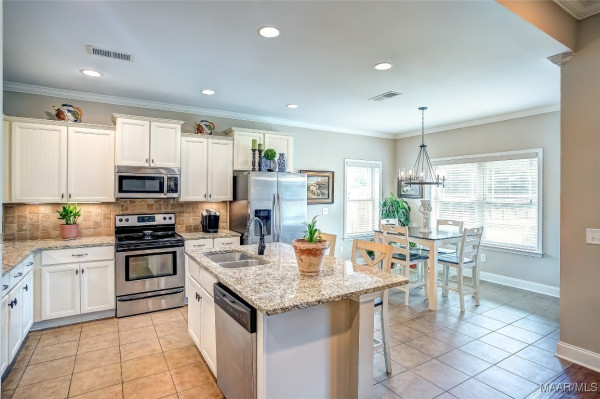 295 Bon Terre Boulevard