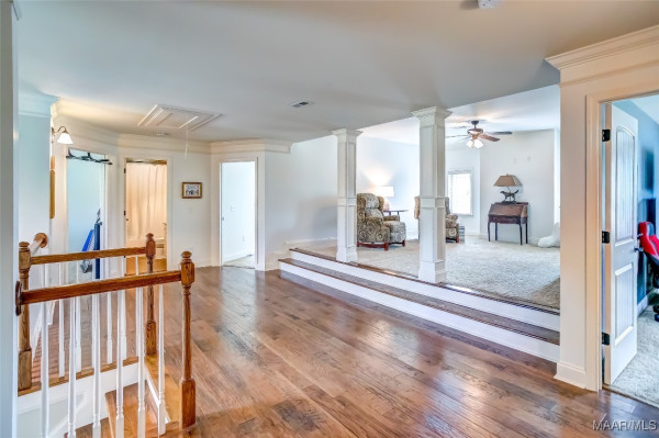 295 Bon Terre Boulevard