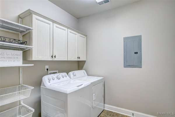 295 Bon Terre Boulevard