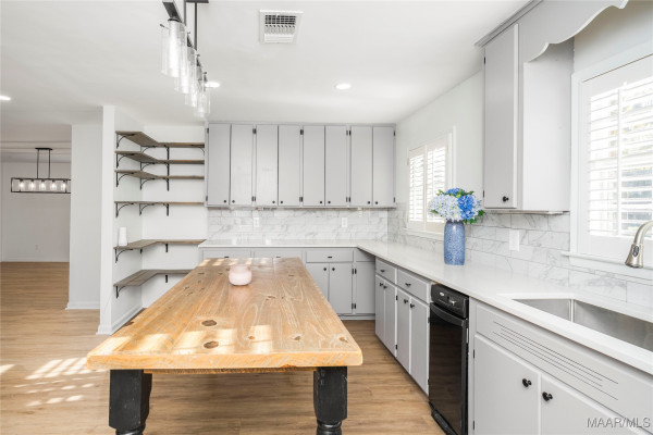 2523 Jasmine Road