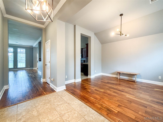 206 Stoneybrooke Way