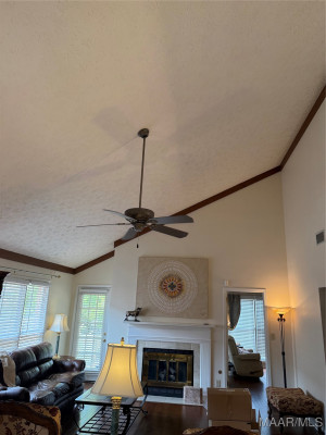 6529 MONMOUTH Mews