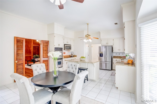 2811 Lansdowne Drive