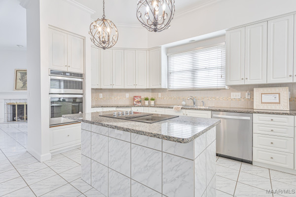 1421 Meriwether Road