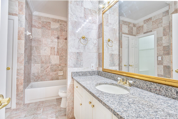 1421 Meriwether Road