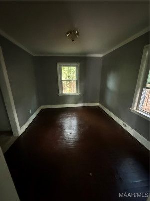 319 Boyce Street