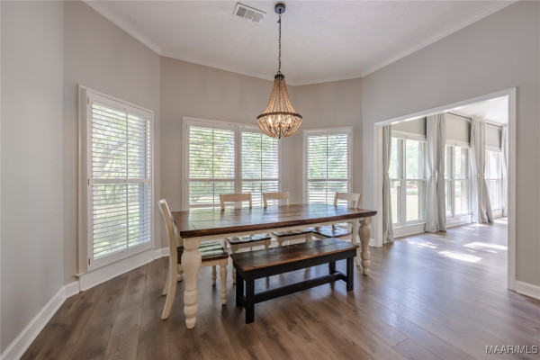 950 EMERALD MOUNTAIN Parkway