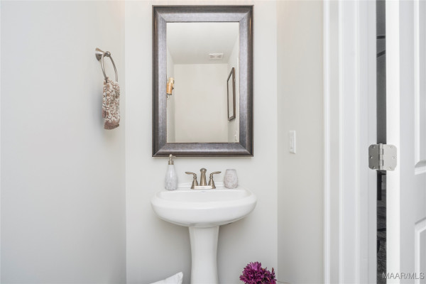 425 Crushing Heights