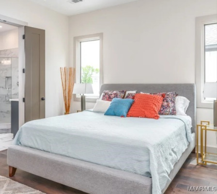 1571 Mews Cross Street