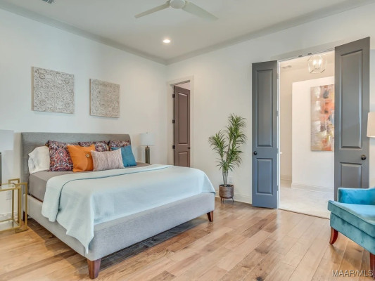 1571 Mews Cross Street