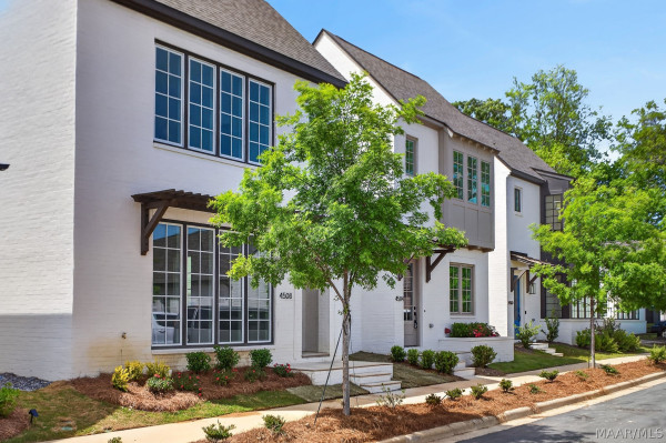 4508 Bloomsbury Street