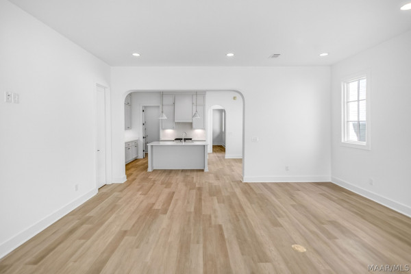 4508 Bloomsbury Street