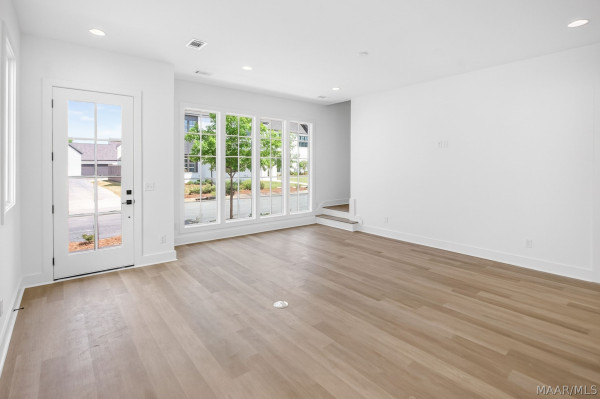 4508 Bloomsbury Street