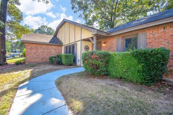 1237 Edgeworth Drive