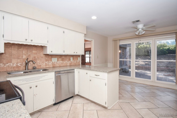 1237 Edgeworth Drive