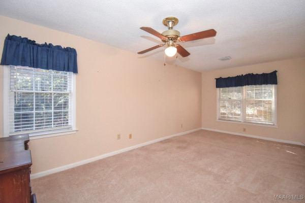 1237 Edgeworth Drive