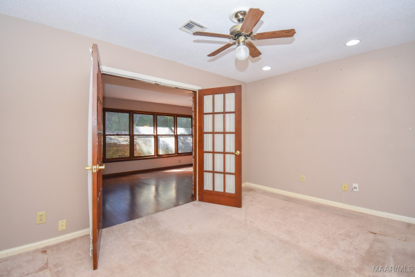 1237 Edgeworth Drive