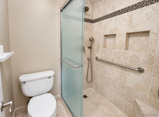 1237 Edgeworth Drive