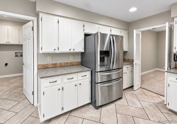 1237 Edgeworth Drive