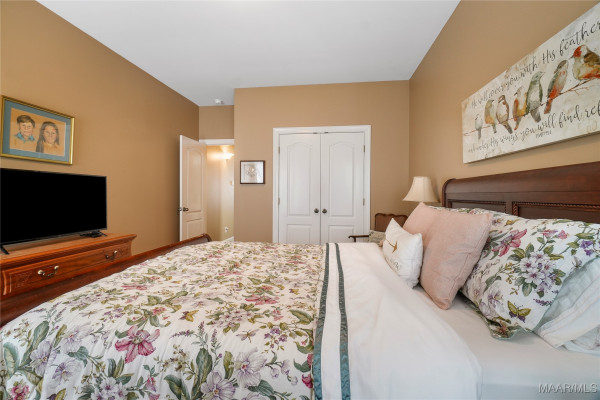 8948 Pennington Place