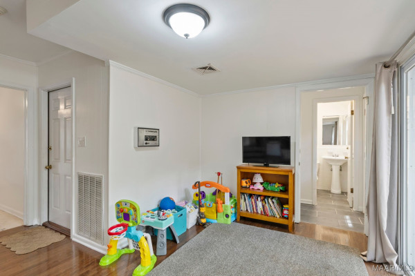 3764 Marie Cook Drive