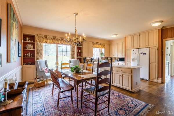 1241 Kirkwood Drive