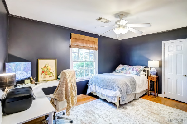 3325 Richardson Road S