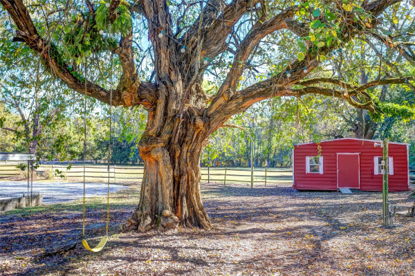 3325 Richardson Road S