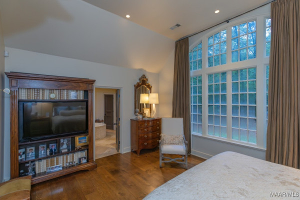 1998 W Fort Toulouse Road