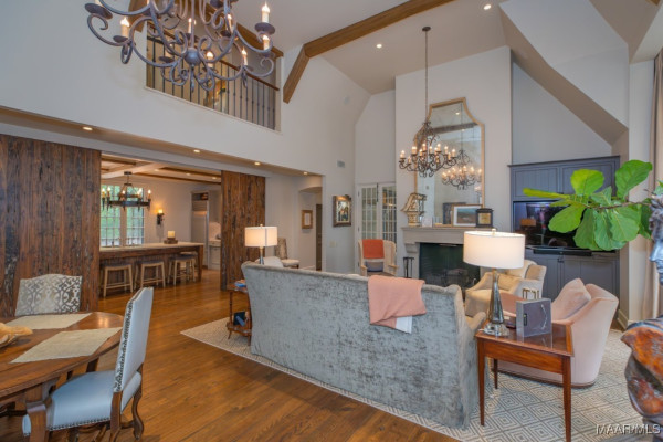 1998 W Fort Toulouse Road