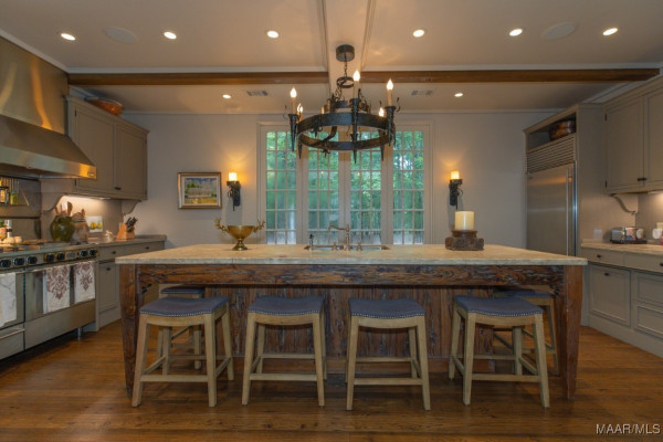 1998 W Fort Toulouse Road