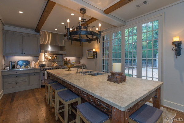 1998 W Fort Toulouse Road