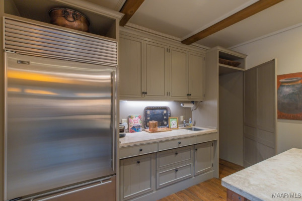 1998 W Fort Toulouse Road