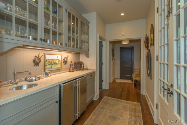 1998 W Fort Toulouse Road