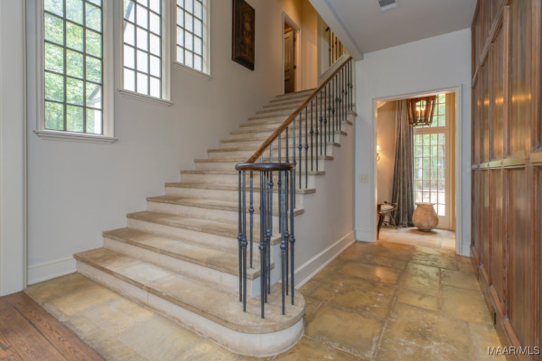 1998 W Fort Toulouse Road