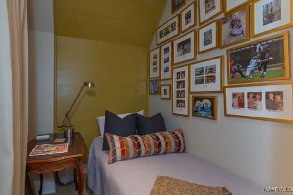 1998 W Fort Toulouse Road