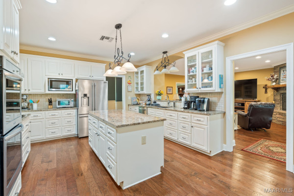 466 Jasmine Ridge Road