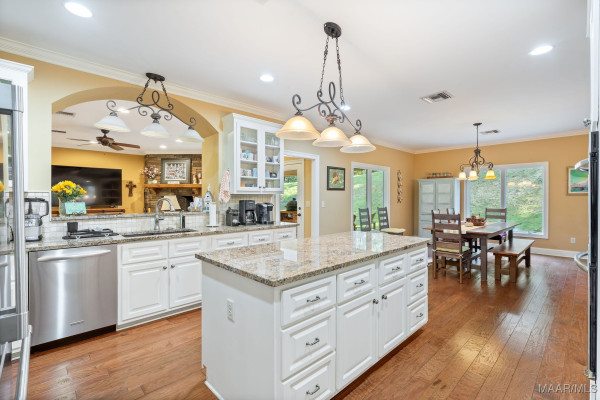 466 Jasmine Ridge Road