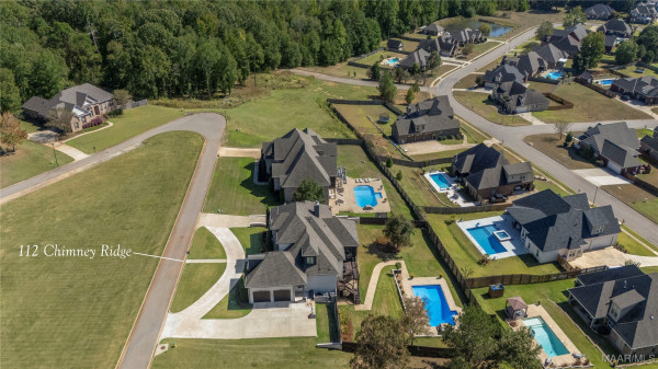 112 Chimney Ridge