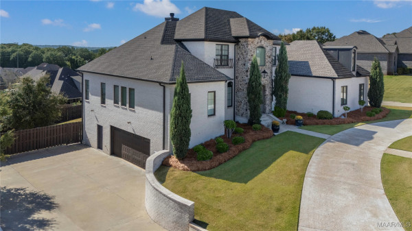 112 Chimney Ridge