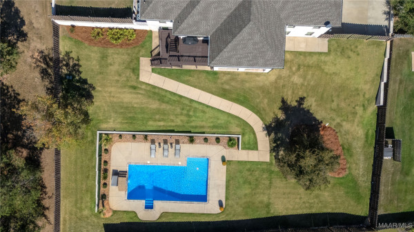 112 Chimney Ridge